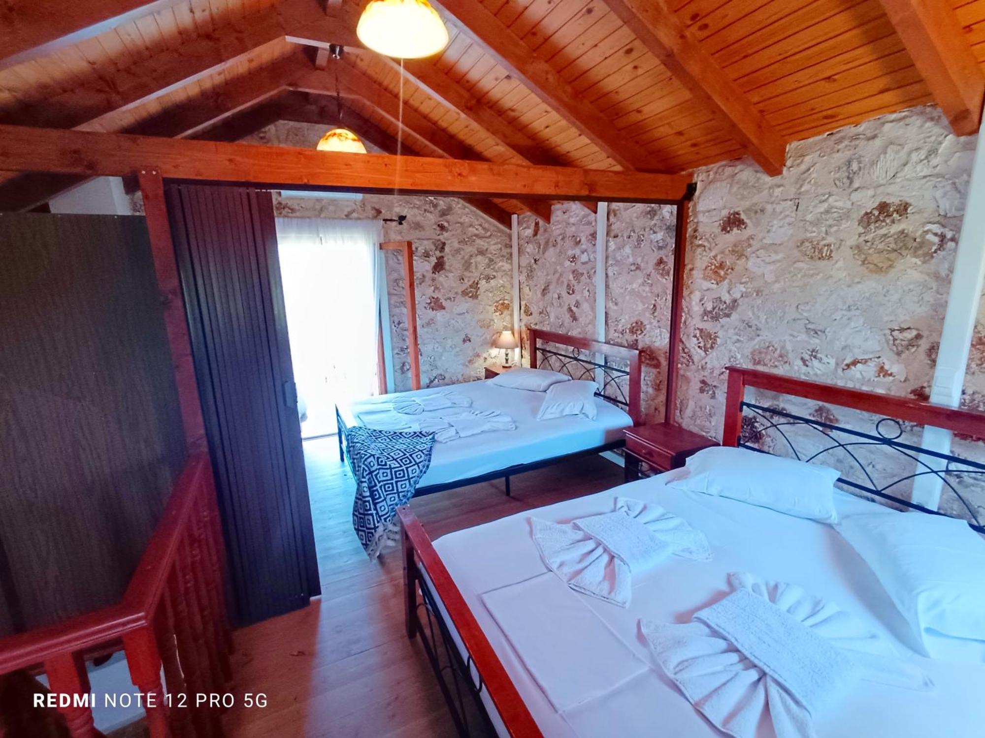 Spasmata Village Stone Maisonette Minia ภายนอก รูปภาพ