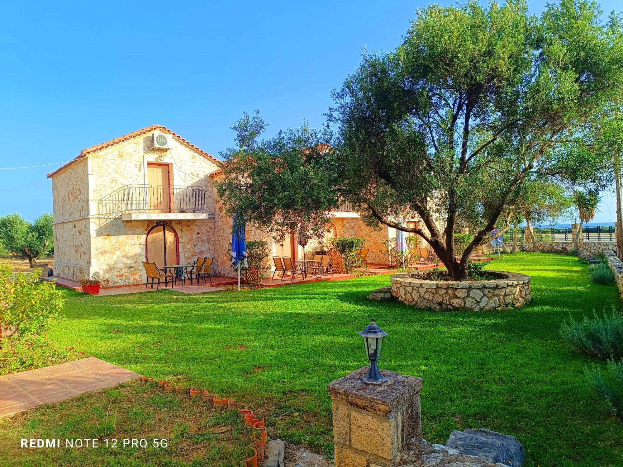 Spasmata Village Stone Maisonette Minia ภายนอก รูปภาพ